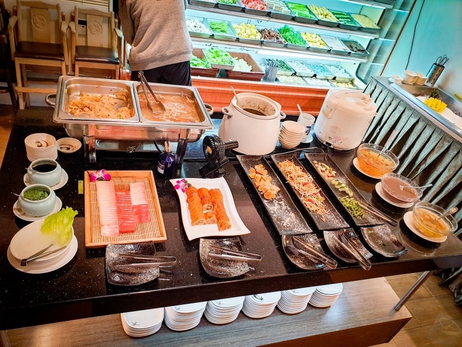 若荷蔬食時尚餐廳 台北東區素食吃到飽火鍋 近忠孝復興站 海芋小站